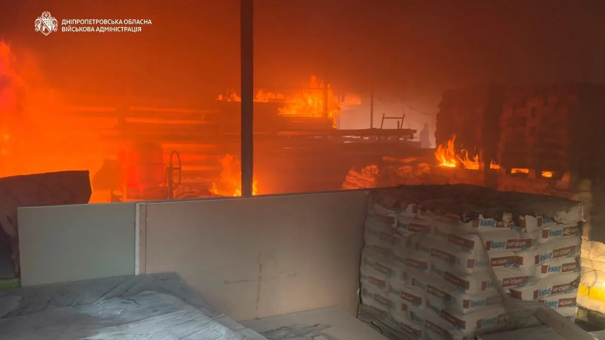 Росіяни понад 40 разів атакували Дніпропетровщину: троє поранених