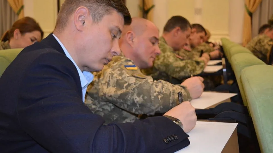 «Не&nbsp;соромитись, повірити в&nbsp;себе, довіритись голосам»&nbsp;— «голос» Радіодиктанту порадила повторити «ЗСУшну» лексику 