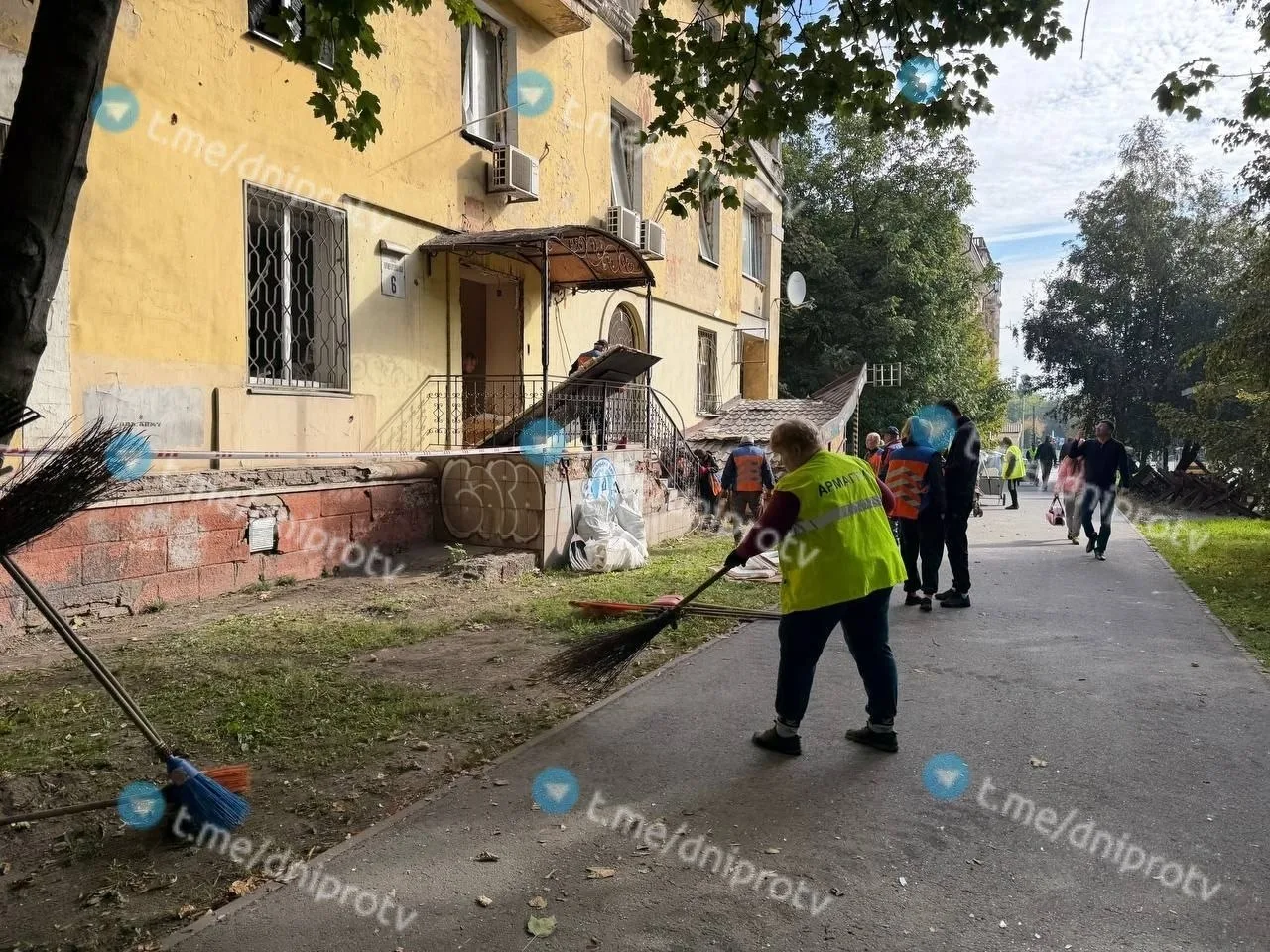 Наслідки нічної атаки на Дніпро 7.10.2026