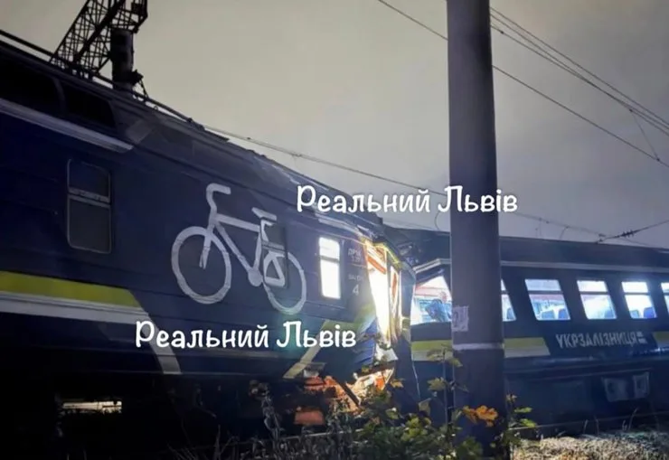 Железнодорожная авария во Львове — как выглядят вагоны после происшествия 9 октября