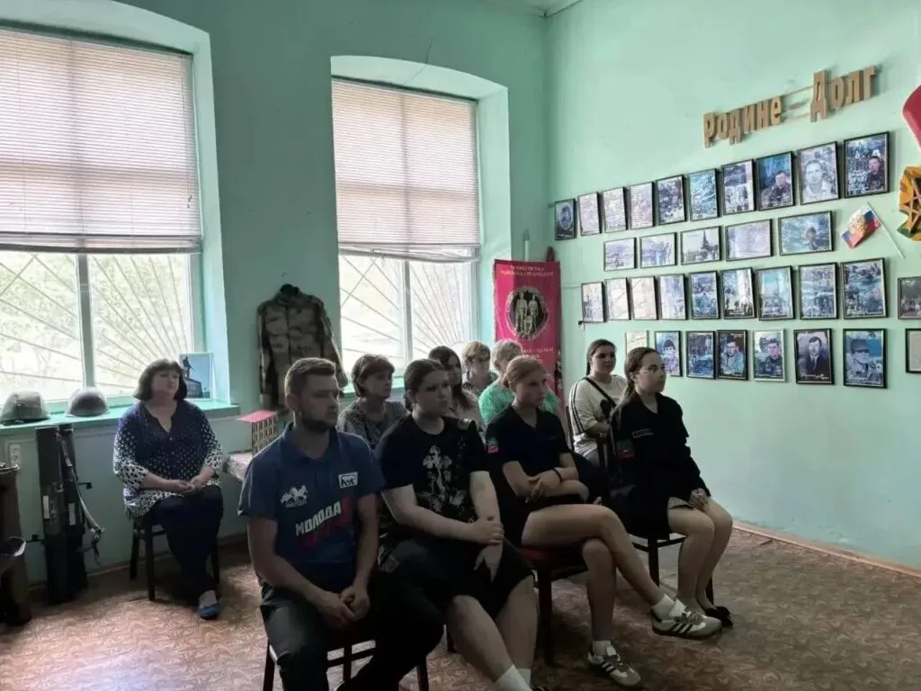 Пропагандистський захід для молоді в окупованій Чернігівській громаді Запорізької області