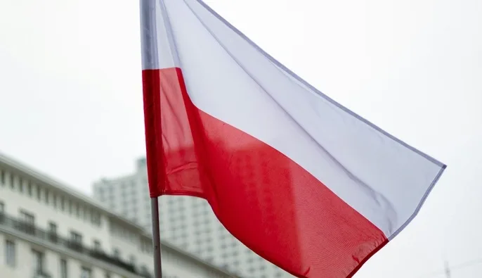 Майже 65% поляків вважають, що конфлікт між владою заважає реагувати на загрози безпеці