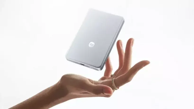 Xiaomi Ultra-Thin Magnetic Power Bank поддерживает беспроводную зарядку и подключение к ПК