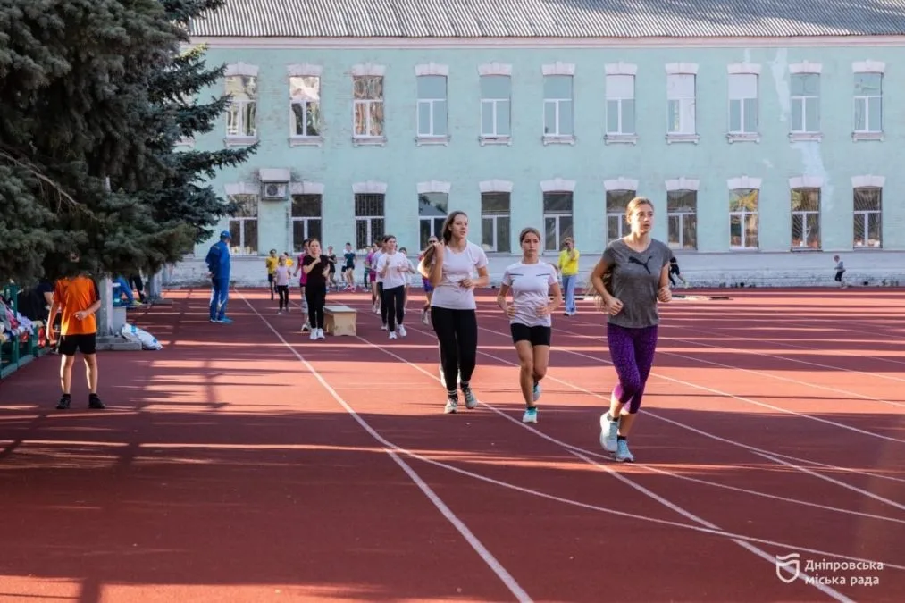У Дніпрі продовжують розвивати дитячо-юнацький спорт