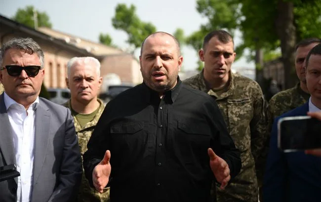 Переговори в США: хто їде від України та про що домовлятимуться