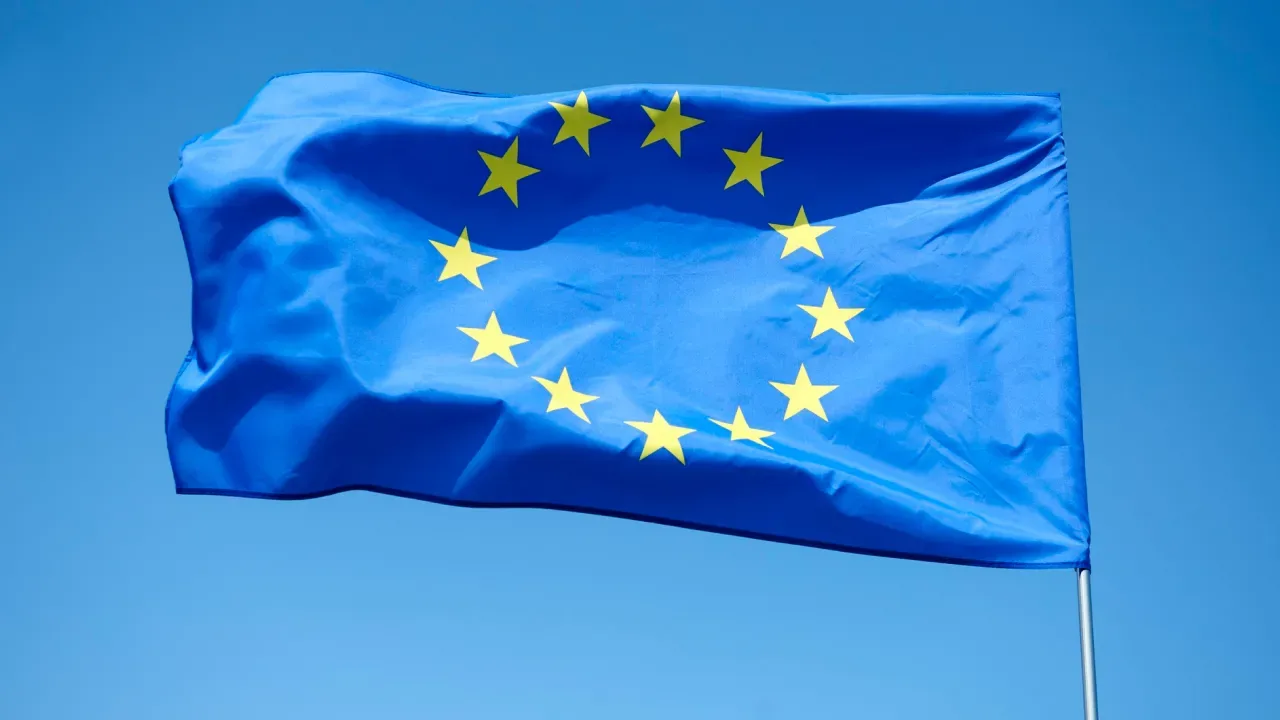 Вступ України до ЄС може затягнутися на 20 років: який прогноз озвучили в Угорщині