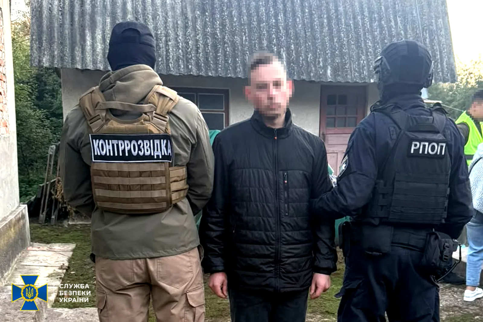 СБУ та Нацполіція затримали палія, який на замовлення рф підпалив відділення банку в Тернополі