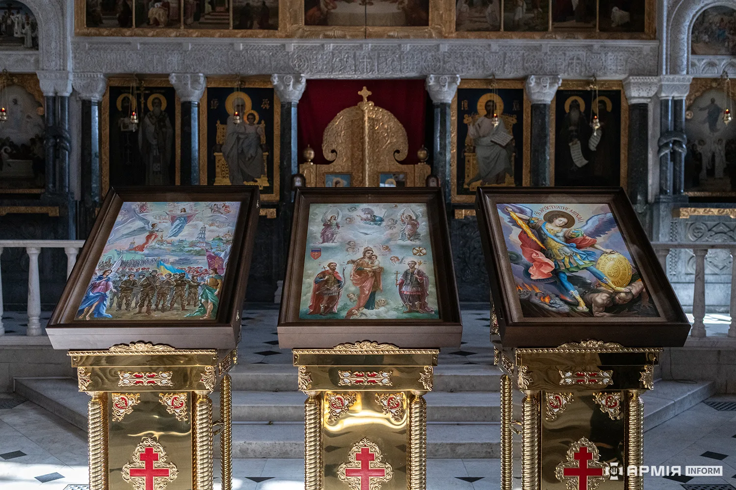 У Києво-Печерській лаврі відродили традиції створення військових ікон