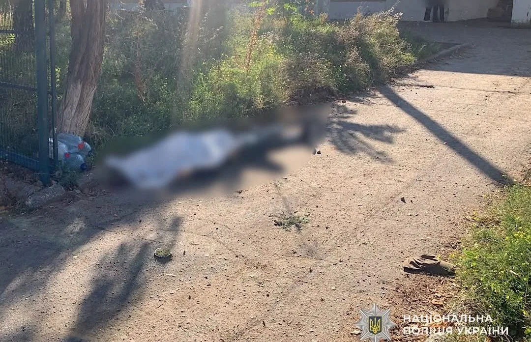 Загиблий і четверо постраждалих: поліція показала наслідки атак на Дніпропетровщині