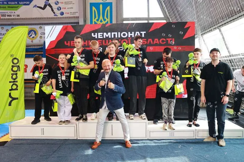 Понад 500 спортсменів: за підтримки blago у Чернівцях відбувся чемпіонат області з карате Понад 500 спортсменів: за підтримки blago у Чернівцях відбувся чемпіонат області з карате