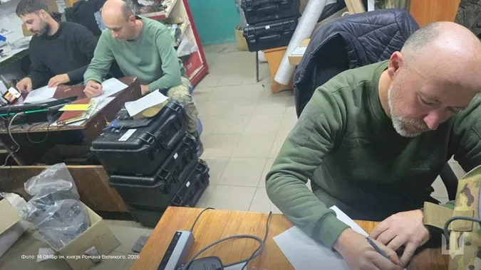 «Лист, який не закінчується»: воїни 14 ОМБр долучилися до загальнонаціонального диктанту (фото)