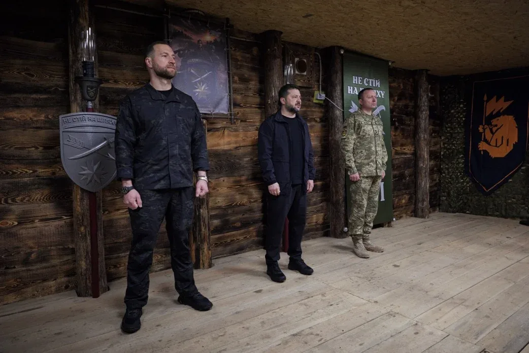 Від бліндажів до підземних містечок: як посилюють захист військових на фронті