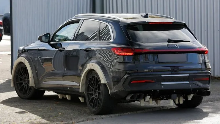 Автомобиль Porsche Macan с газовым двигателем