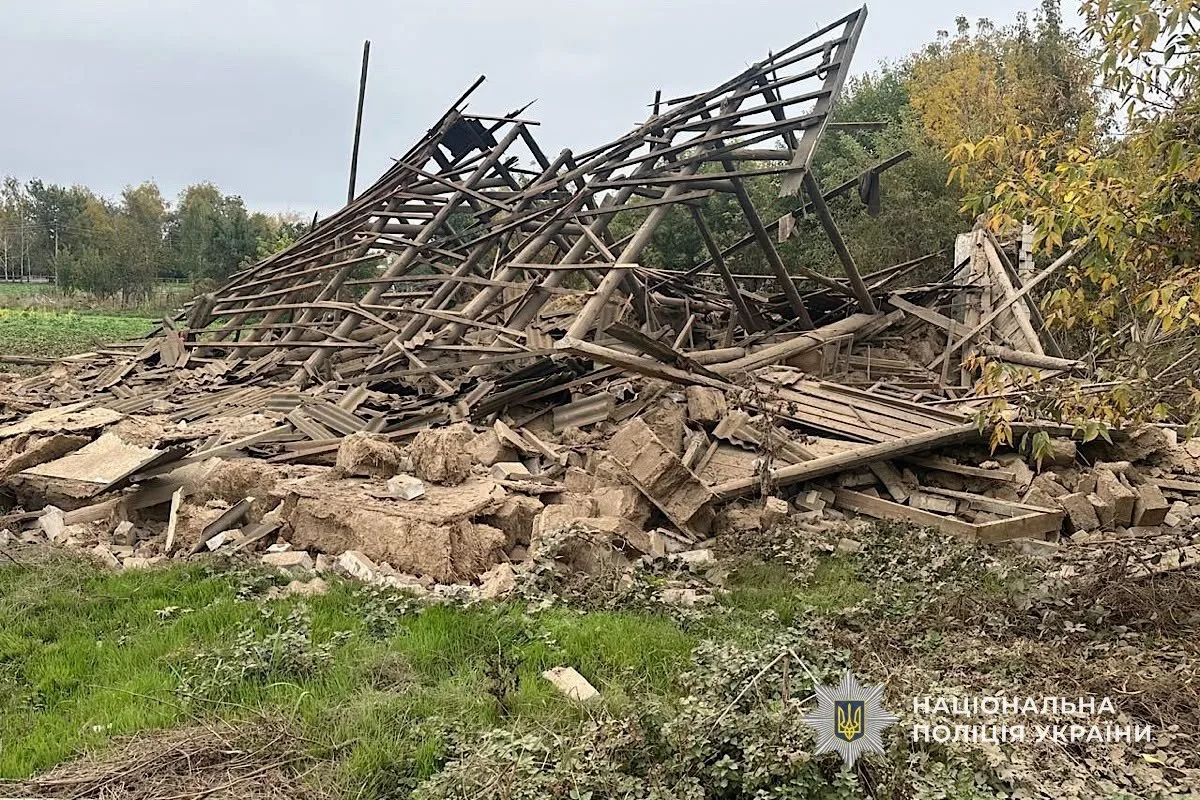 Загинули троє людей є поранена поліція показала наслідки атак на Дніпропетровщині
