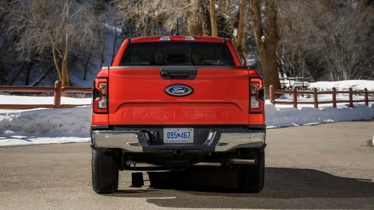 Автомобиль Ford Ranger