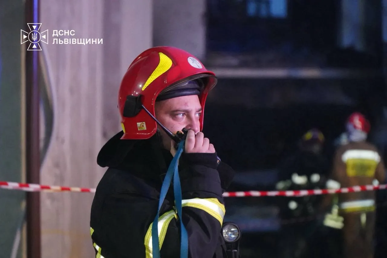 Працювала ППО у Львові, пролунали вибухи