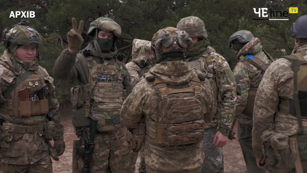 Чернігівці дякують захисникам і захисницям України та чекають їх удома (Відео)