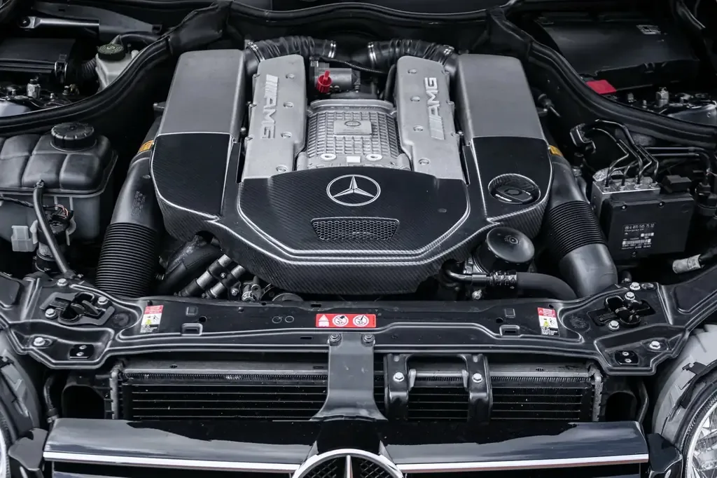 У Великій Британії продадуть унікальний Mercedes-Benz Дженсона Баттона