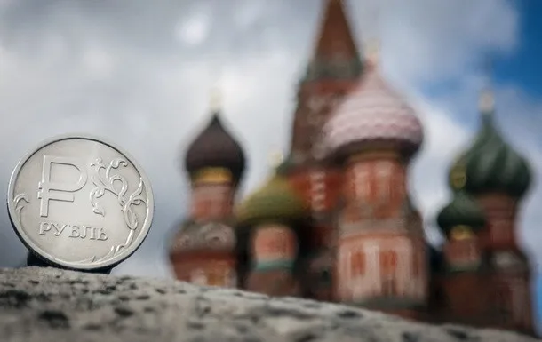 Прибыль российских торговых гигантов резко упала