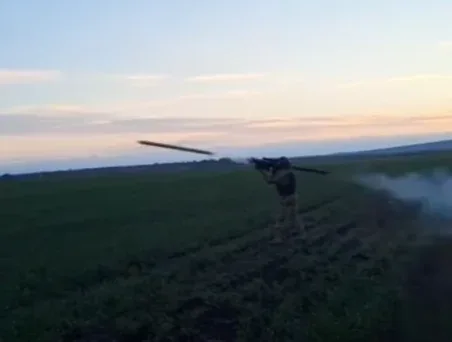 «Пуск — і вибух у небі»: зенітник зі «Стінгера» знищив реактивну «Герань» над заходом України