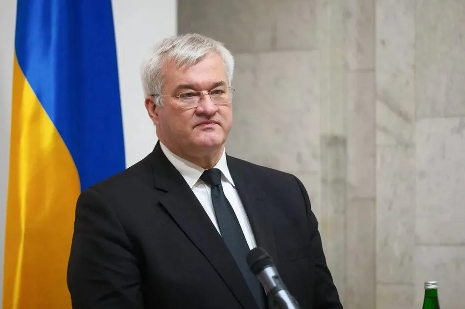 Сибіга після переговорів з європейцями анонсував посилення тиску на рф