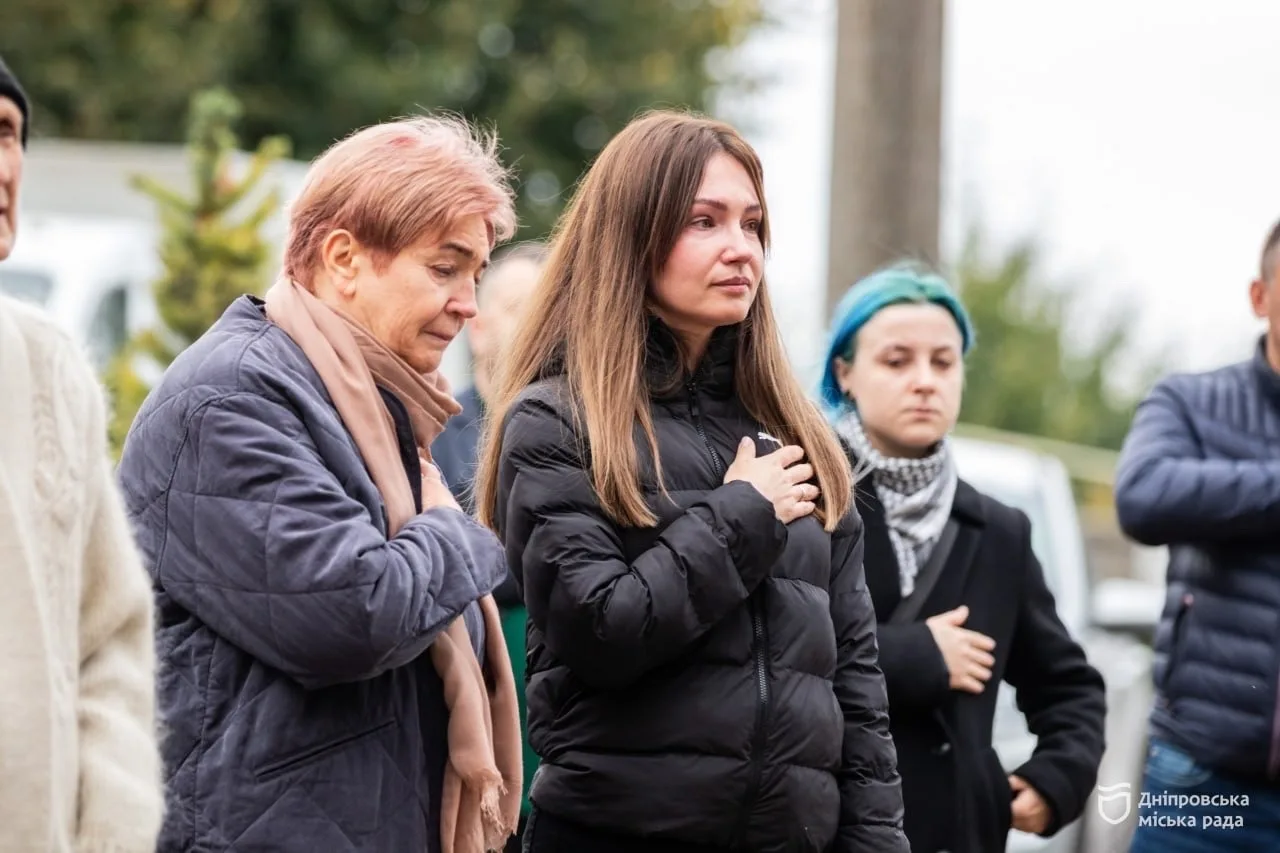«Дніпро пам’ятає»: родини полеглих захисників поділилися спогадами про своїх близьких - 21.10.2026