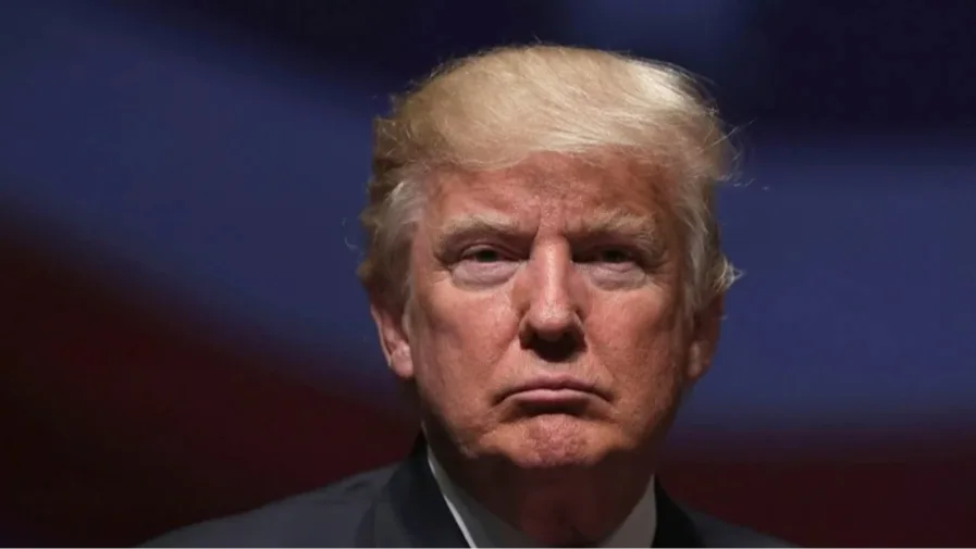 "Наша нова і чудова Гренландія": Трамп заявив про плани розвідки нафти й газу на острові