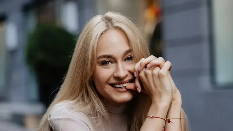 nastya1_ce12dfca.webp (19.23 Kb)