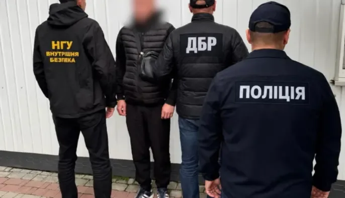 Хабар у $4 000: на Львівщині затримали командира підрозділу військової частини