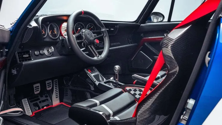 Автомобиль Gunther Werks Brundle Edition Turbo
