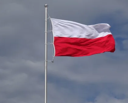 Польща перекидає війська і танки на кордон з Україною