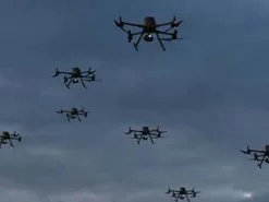У Європі розробляють багаторазові дрони-перехоплювачі SwarmShot: що відомо