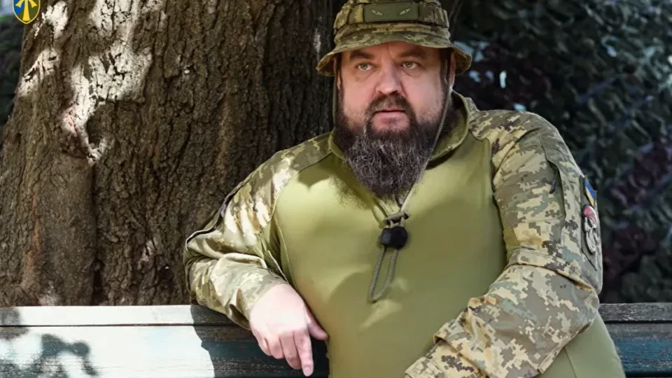 «Откройтє двєрі, треба інтернет провести»: історія херсонця, який пережив 23 доби полону 