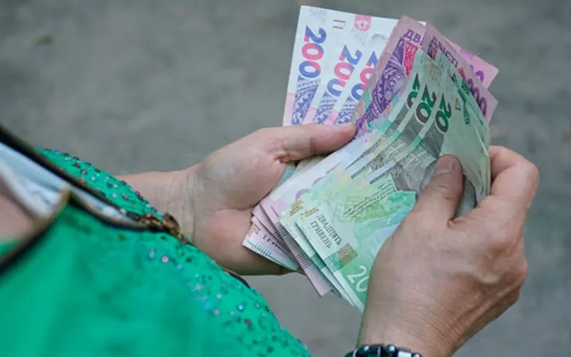 Пенсионерам могут доплачивать 1300 грн: условия выплаты