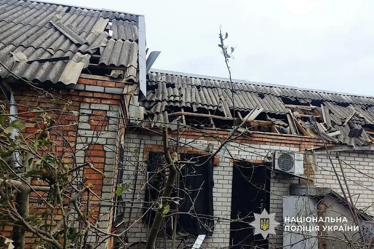 Загинули троє людей є поранена поліція показала наслідки атак на Дніпропетровщині