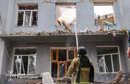 Окупанти всю ніч і ранок атакували Рівненщину: п'ятеро поранених