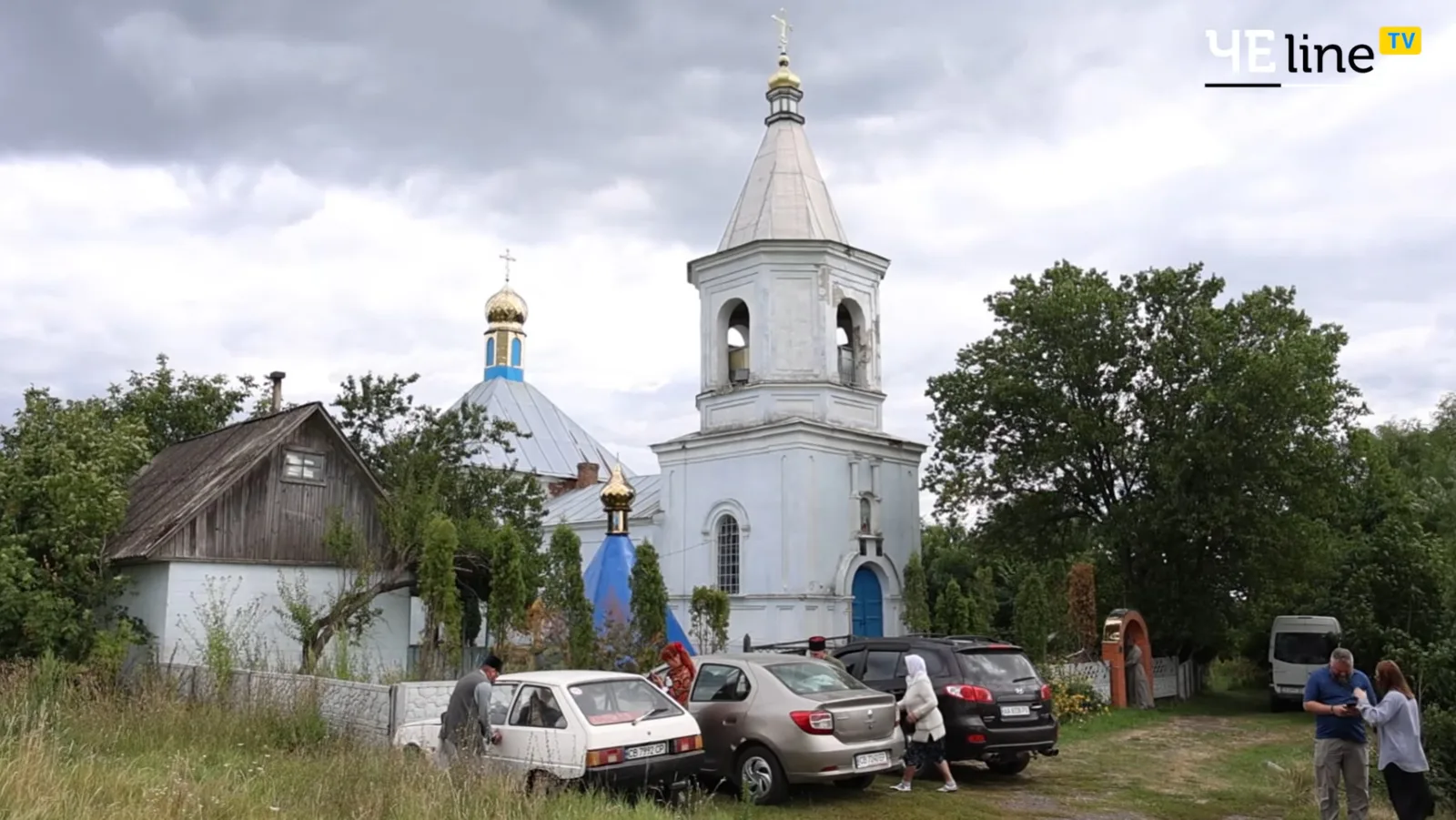 Громада перейшла до ПЦУ разом зі священником: на Чернігівщині офіційно зареєстрували перехід парафії до ПЦУ