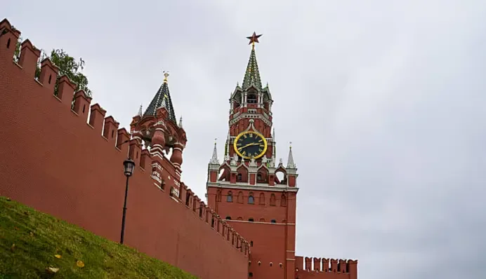 Переговори щодо завершення війни запланували на листопад – Пєсков