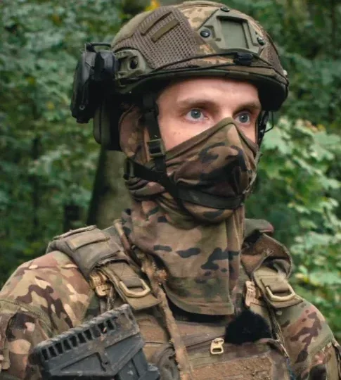 «З днем народження, Дейзі»: розвідник 47-ї бригади з «нуля» привітав доньку з першим днем народження 