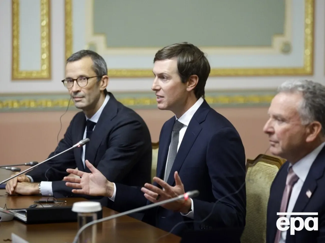 Віткофф і Кушнер пояснили українським переговорникам, чому Трамп уклав угоду з РФ – Reuters