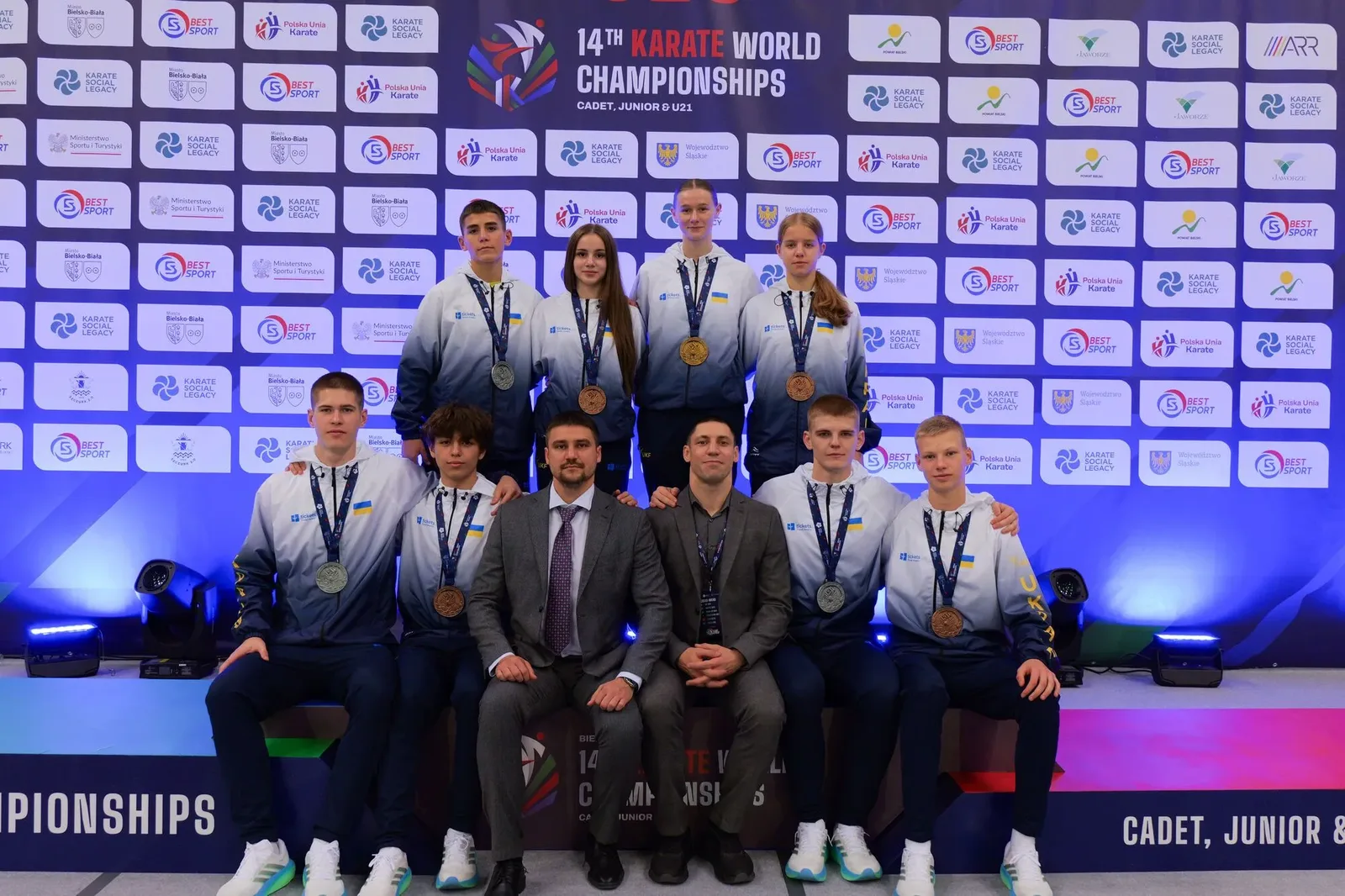 Василь Костюк підтримав збірну України з карате на рекордному чемпіонаті світу