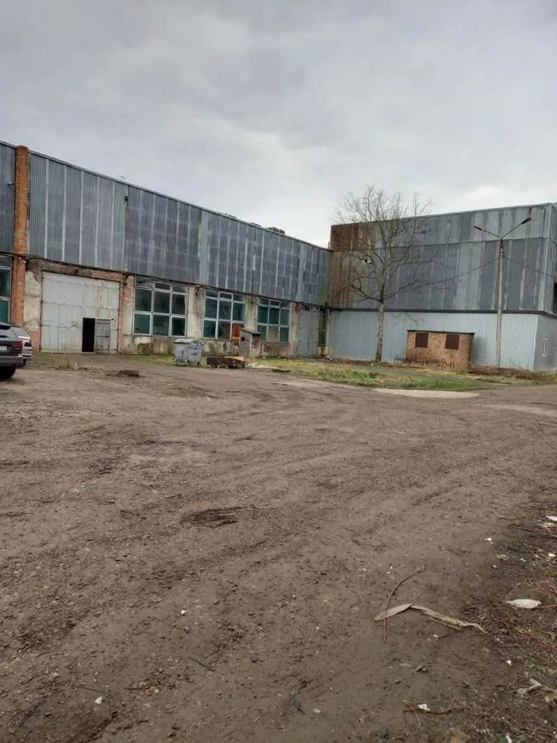 Держава продає частку Чернівецького радіотехнічного заводу: стартова ціна понад 14 млн грн Держава продає частку Чернівецького радіотехнічного заводу: стартова ціна понад 14 млн грн
