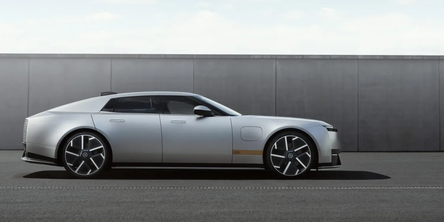 Від $172 000: серійний електромобіль Jaguar Type 01 показали офіційно