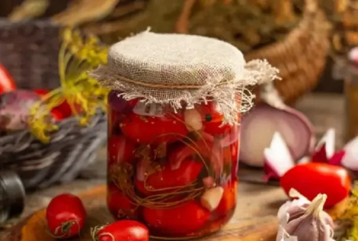 Мариновані помідори