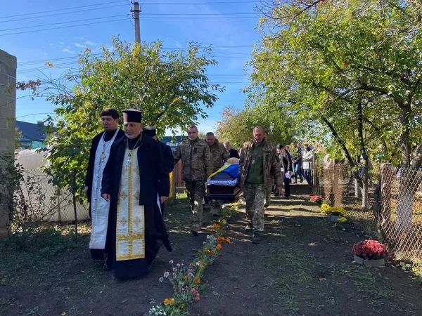 Загинув ще у вересні 2024-го: на Волині попрощалися з воїном Віктором Атосіним (фото)