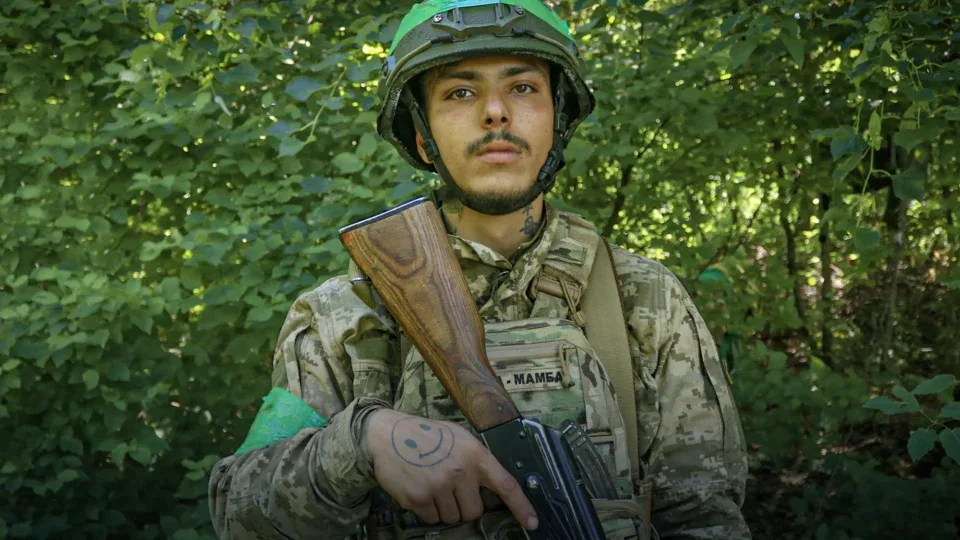 Рятував людей у Ріо — тепер служить в Україні: історія 25-річного бразильця «Мамби» 