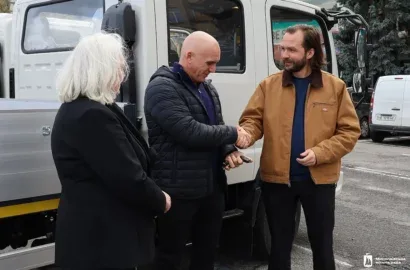 Передача аварійно-ремонтних вантажівок JAC для комунальних підприємств Миколаєва