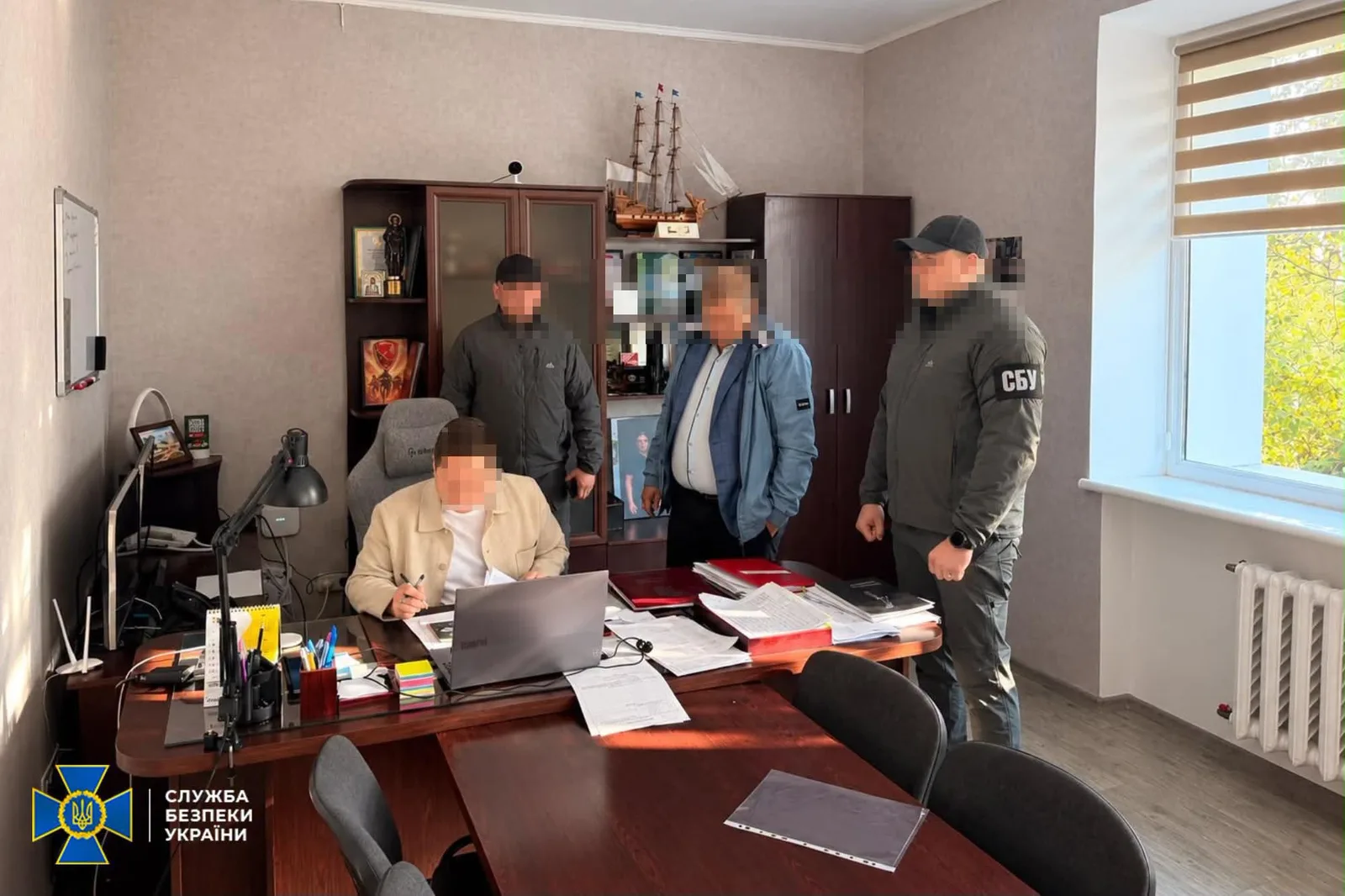 Керівника медзакладу на Кіровоградщині підозрюють у переплаті за обладнання: що відомо про закупівлю та коментарі сторін