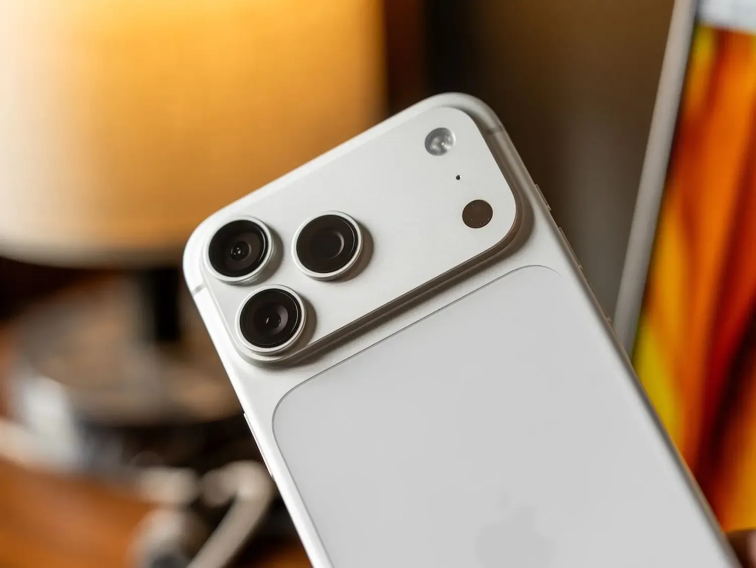 Продажі iPhone 18 Pro у Китаї перевищили 4 мільйони смартфонів