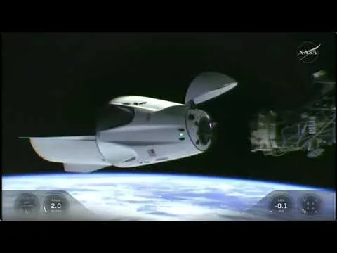 Корабль Crew Dragon в четырьмя астронавтами миссии SpaceX Crew-13 прибыл на МКС через 7 часов 55 минут после запуска